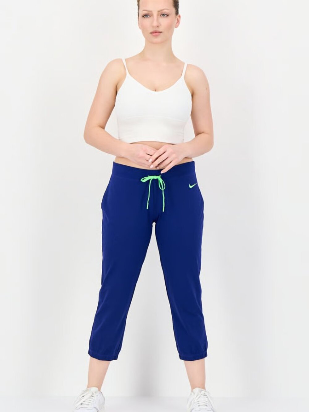 Nike Women's Blue Sportswear Slim Fit Crop Sweat Capri Pants Size M